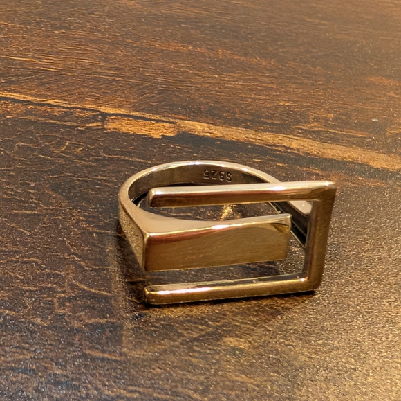 Modern Sterling Silver .925 Geometric Ring Size Approximately 7. - Picture 3 of 4